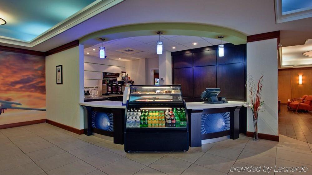 Best Western Premier Toronto Airport Carlingview Hotel Interiør billede